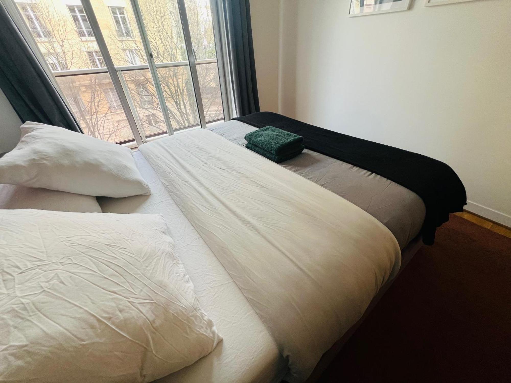 Tour Eiffel Passy Kennedy Appartement Parijs